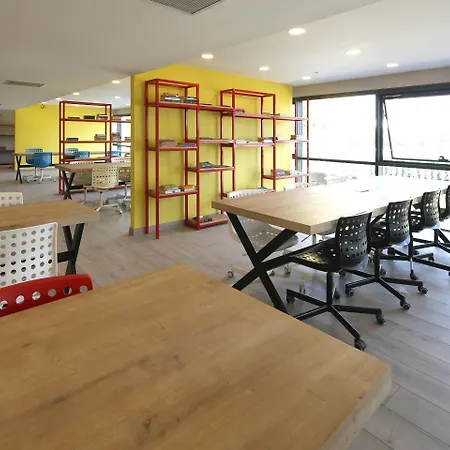 Coordinat Suits Apartment Izmir