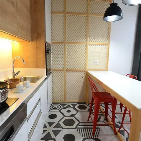 Coordinat Suits 아파트 *